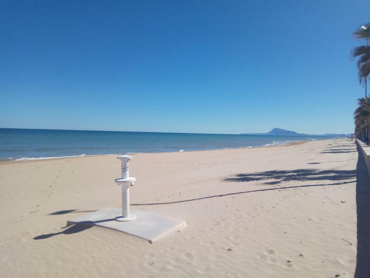 Apartamento Junto A Playa Con Piscina 米拉马尔 外观 照片